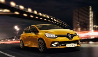 Renault Clio RS - front action