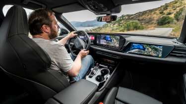 Dave Humphreys driving the Audi A6 allroad Vorsprung