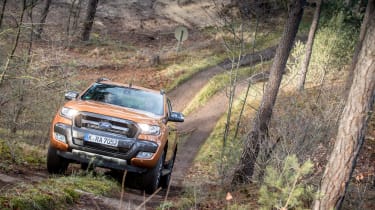 Ford Ranger 2016 uphill