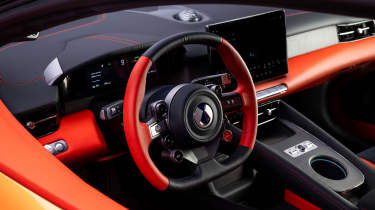 Denza Z Coupe - cabin