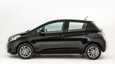 Used Toyota Yaris - side