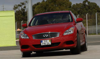 Infiniti G37