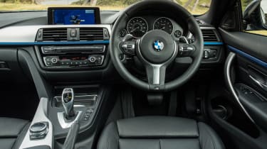 Used BMW 4 Series - dash