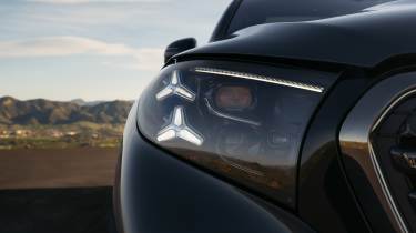 Mercedes GLS facelift - front light