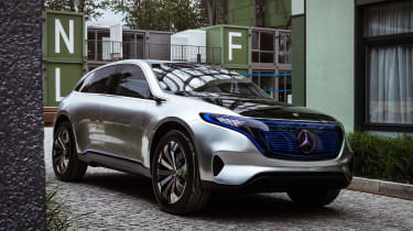 Mercedes EQ Concept - front tracking