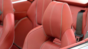 Aston Martin DB9 Volante seats