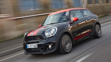 MINI JCW Paceman front tracking