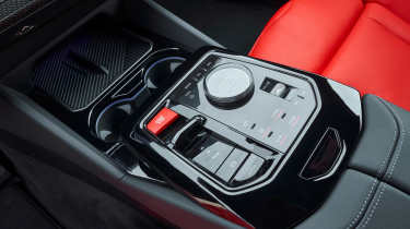 BMW M5 - centre console