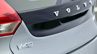 Volvo V40 2016 - rear