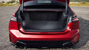 BMW M350 - boot