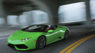 Lamborghini Huracan Spyder - front