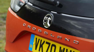 Vauxhall Crossland - Crossland badge