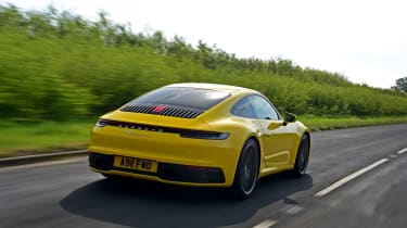 Porsche 911 - rear tracking