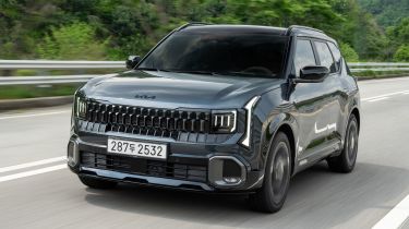 Kia Seltos - front