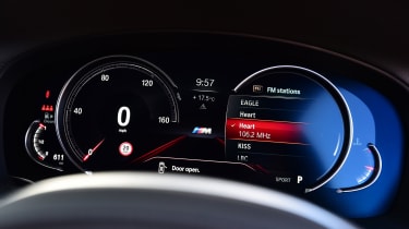 BMW X4 - speedo