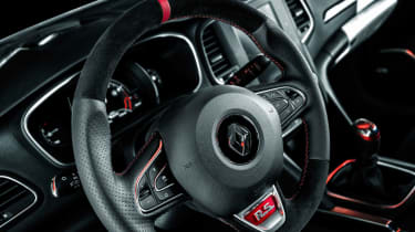 Renault Megane RS Trophy - steering wheel