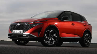 Nissan Qashqai - front static