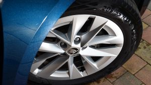 Skoda Octavia 1.5 TSI - long termer wheel