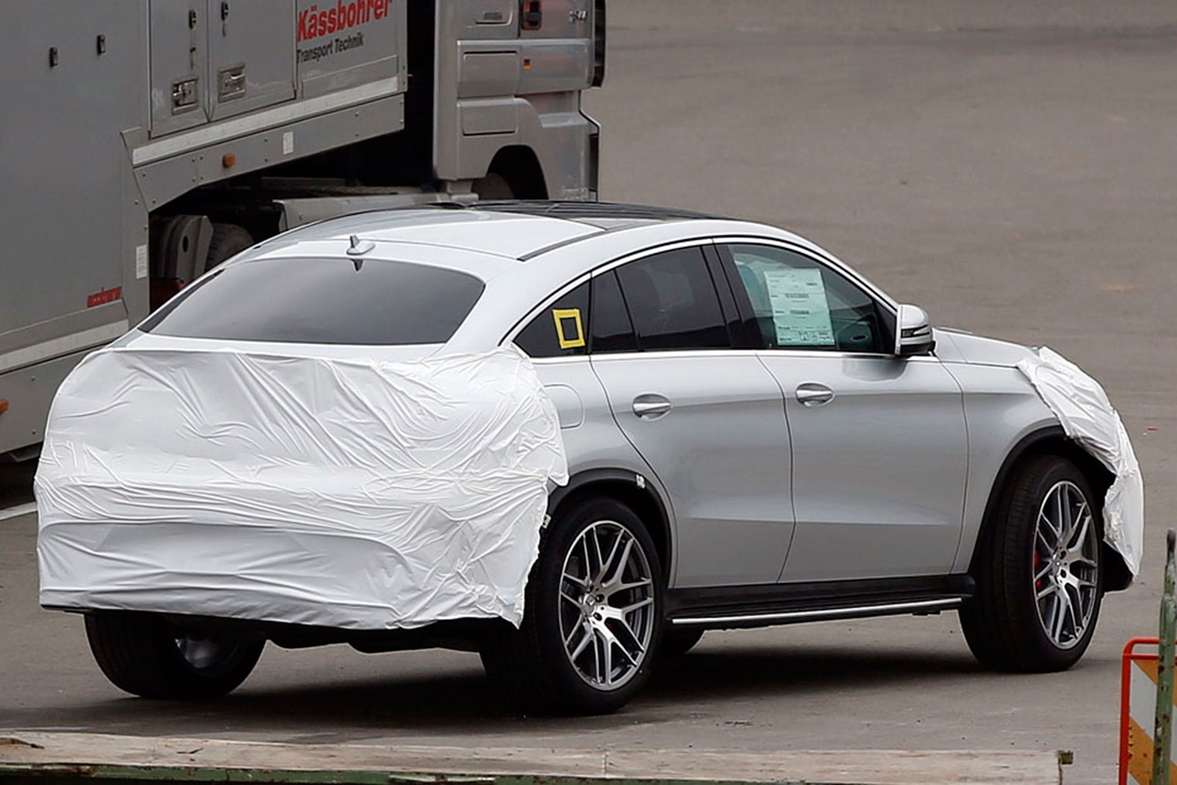 2014 Mercedes Benz Coupe SUV Concept