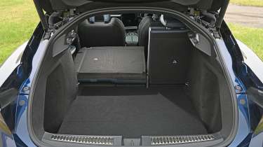Alpine A390 - boot space