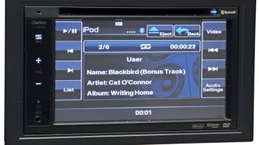 Clarion VX401E