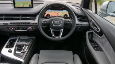 Audi Q7 - dash