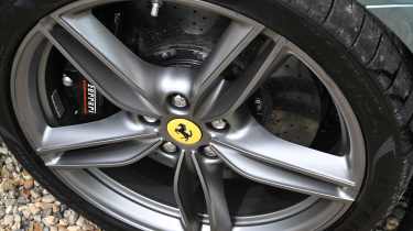 Ferrari Roma Spider - wheel