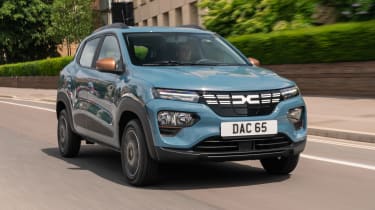 Dacia Spring LHD front corner tracking