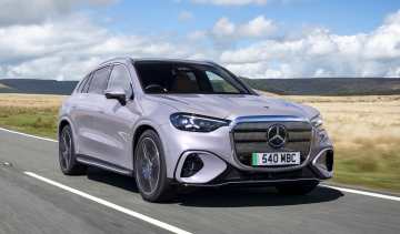 Mercedes GLC Electric - front tracking 