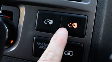 VW Caravelle SE BiTDI DSG door button