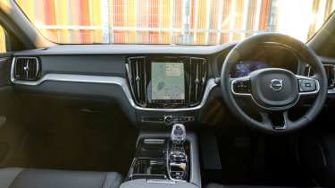 Volvo V60 - dashboard