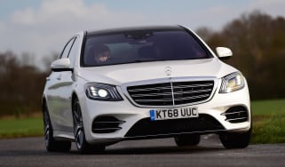 Mercedes S 560 e - front