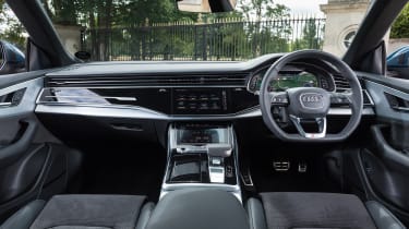 Audi Q8 - interior