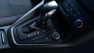 Ford Focus ST-Line - transmission