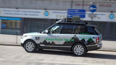 Range Rover Hybrid 13
