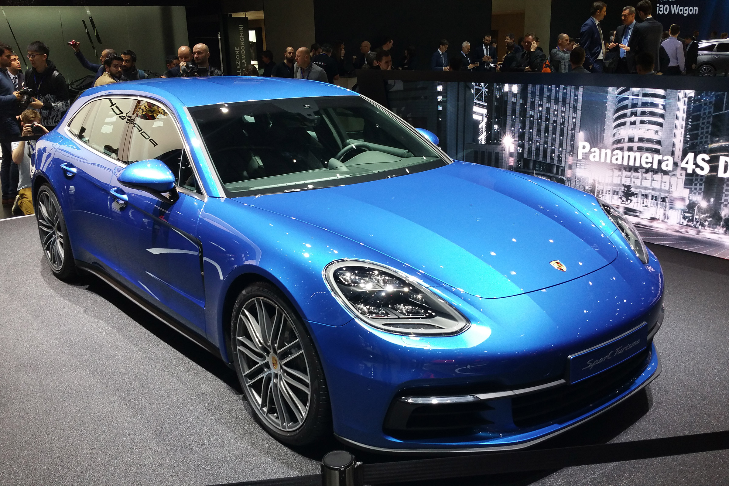 New Porsche Panamera Sport Turismo breaks cover at Geneva Motor Show