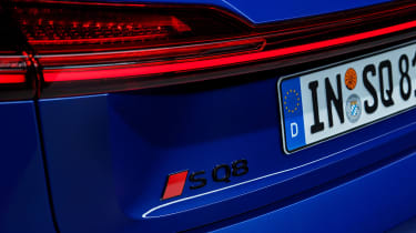 Audi SQ8 - badge 