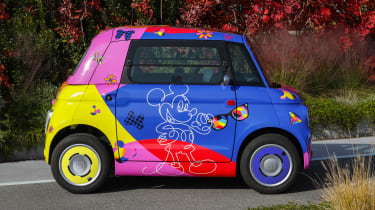 Fiat Topolino Disney special in &#039;Abstract&#039; livery - side action