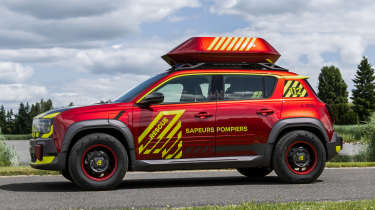 Renault Vision 4 Rescue concept - side