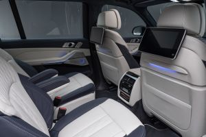 New BMW X7 studio shoot rear seats