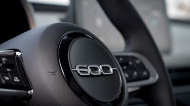 Fiat 600e - steering wheel