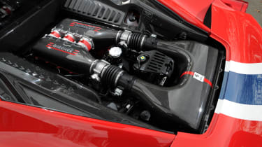 Ferrari 458 Speciale engine