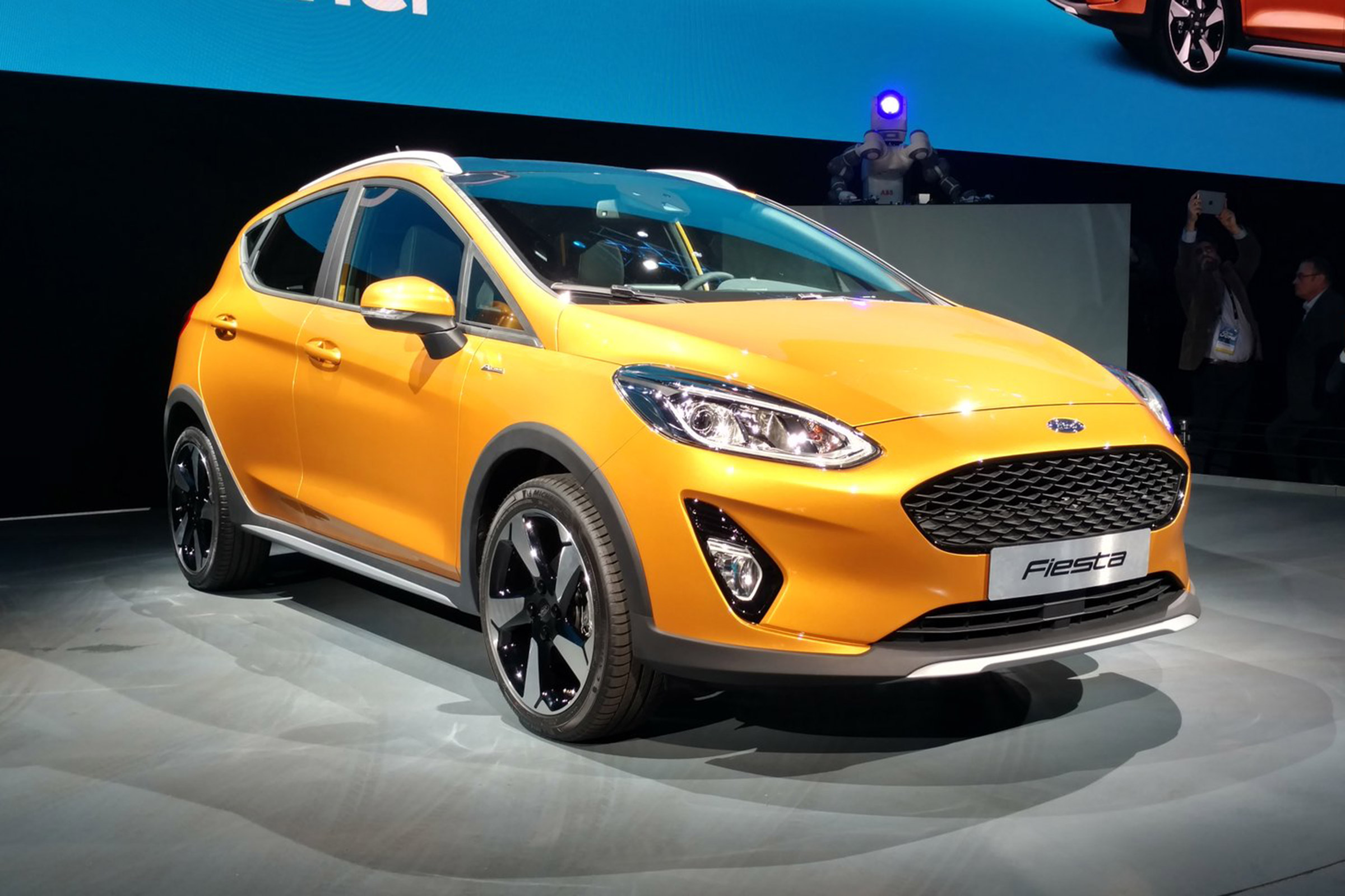 New Ford Fiesta Fiesta Active Crossover Now On Sale In The Uk Auto