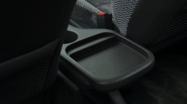 Honda CR-V Mk1 - rear tray