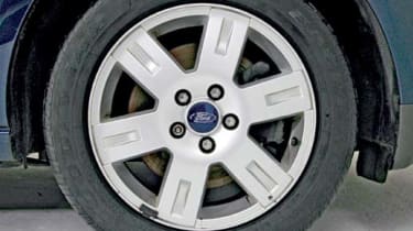 Ford Mondeo tyre