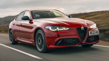 Alfa Romeo Giulia - front tracking