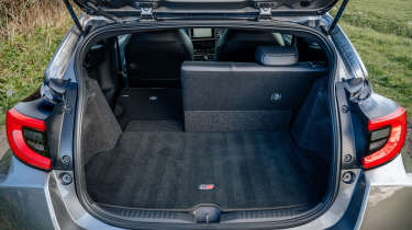 Toyota GR Yaris Aero 2026 - boot seat down
