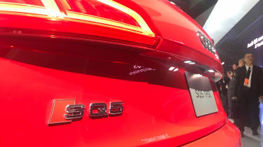 Audi SQ5 - show rear detail