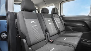 Ford Tourneo Connect - middle row seats