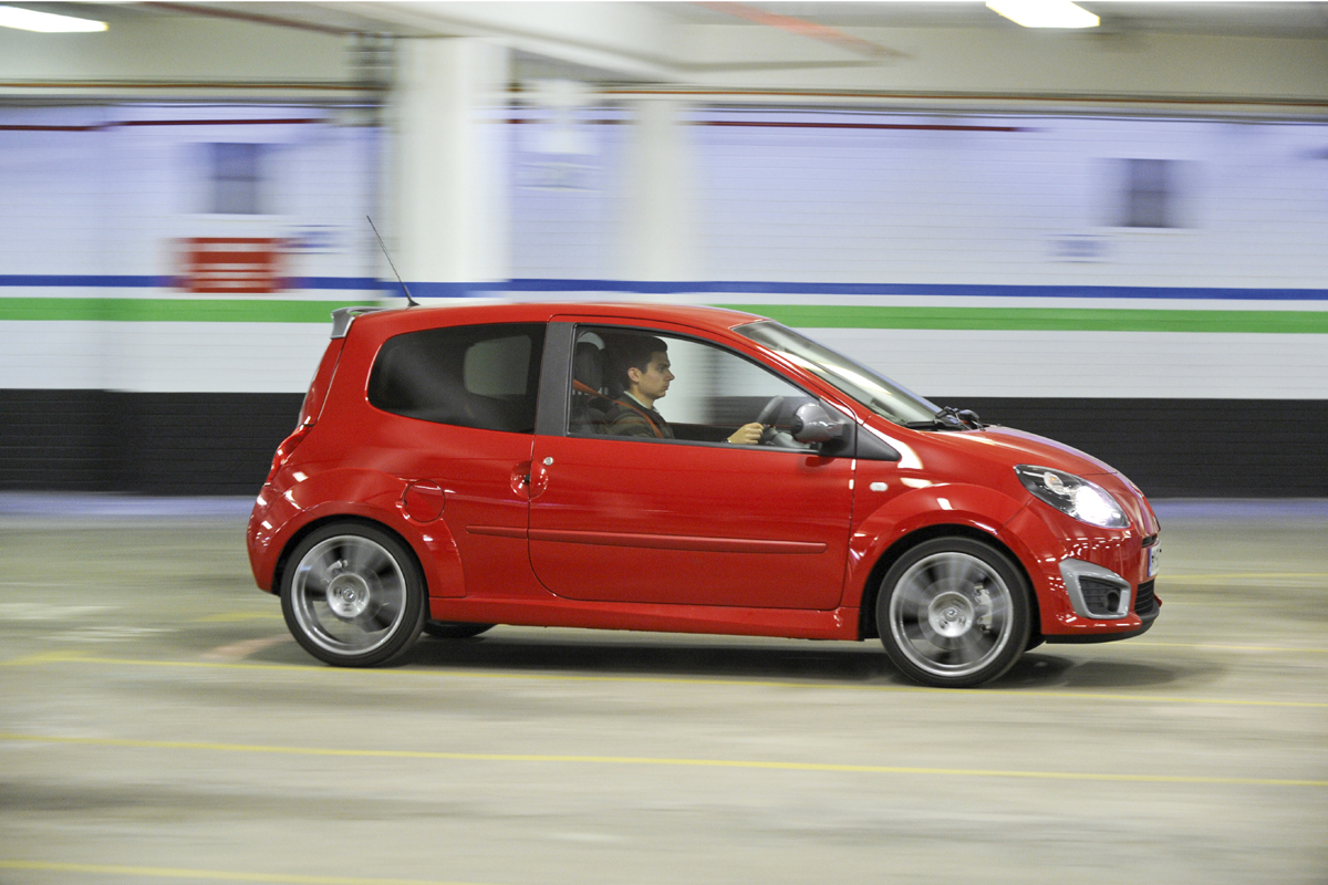 Renaultsport Twingo 133  Auto Express